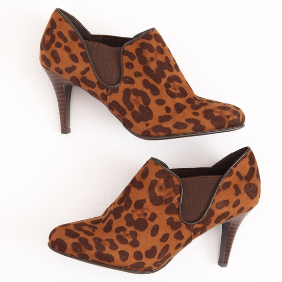 Animal print leopard print slip on stiletto heel brown Impo safari bootie 6.5 - Picture 1 of 15